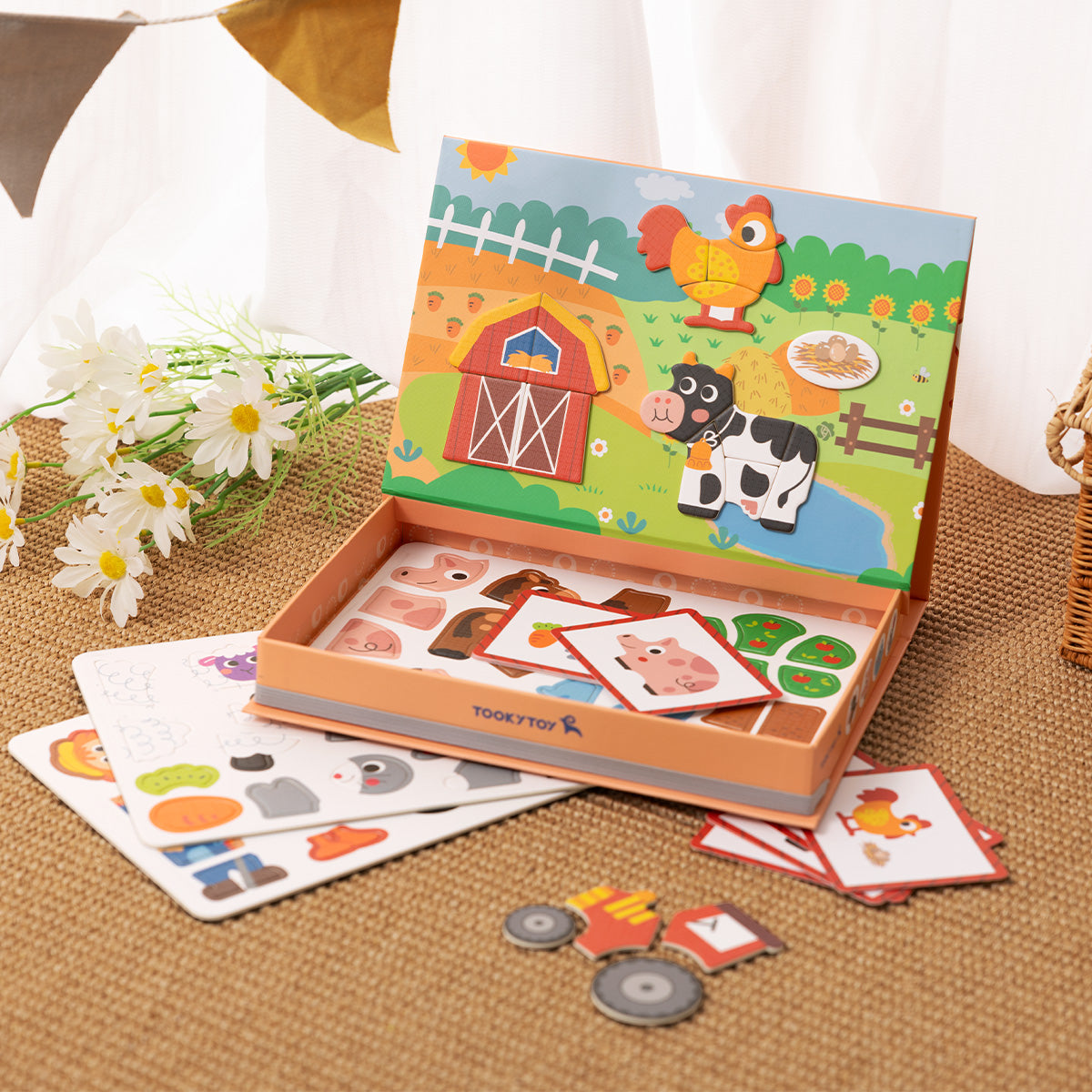 Tooky Toys Magnetic Box - Farm learning and development toy - view 3 | Marah Kids