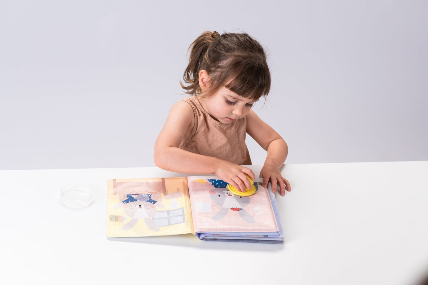 Taf Toys - Peek - a - boo Water Book - Marah Kids