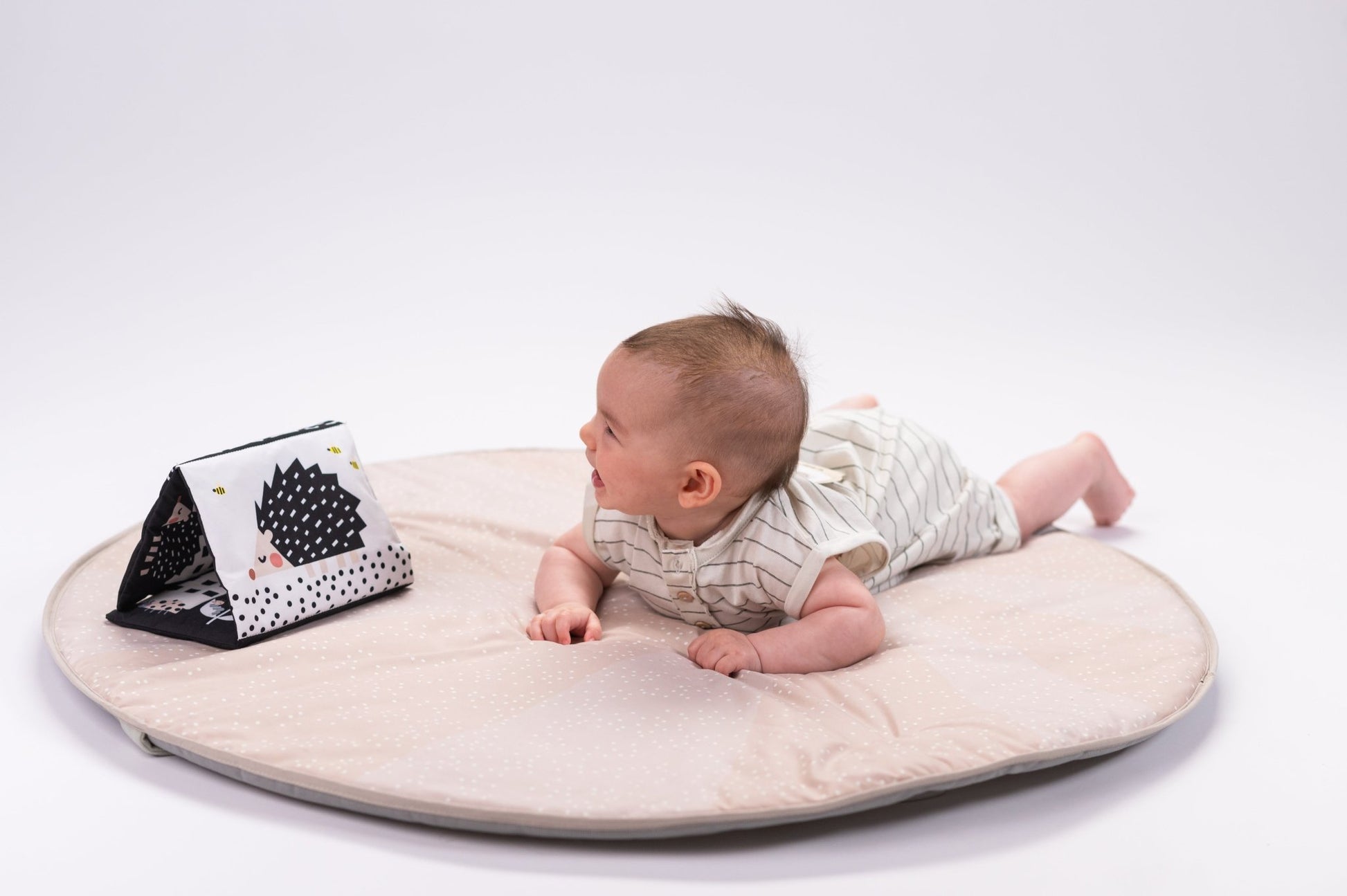 Taf Toys - Newborn Black & White Kit - Marah Kids