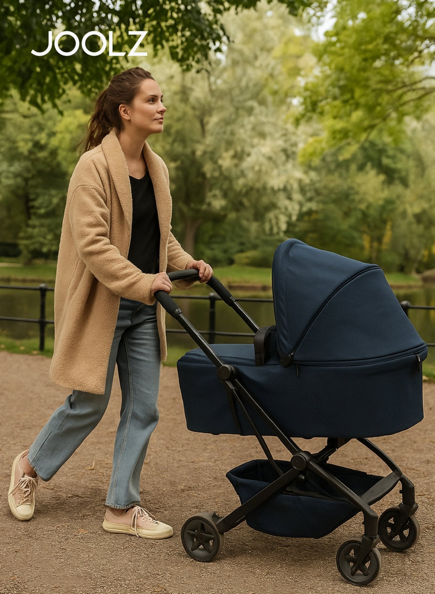 Aer² Compact Lightweight Baby Cot Self - Standing Fold – Navy Blue - Marah Kids
