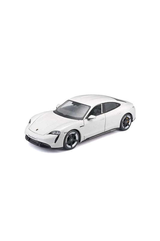 Bburago 1:24 Scale Porsche Taycan Turbo S (White)