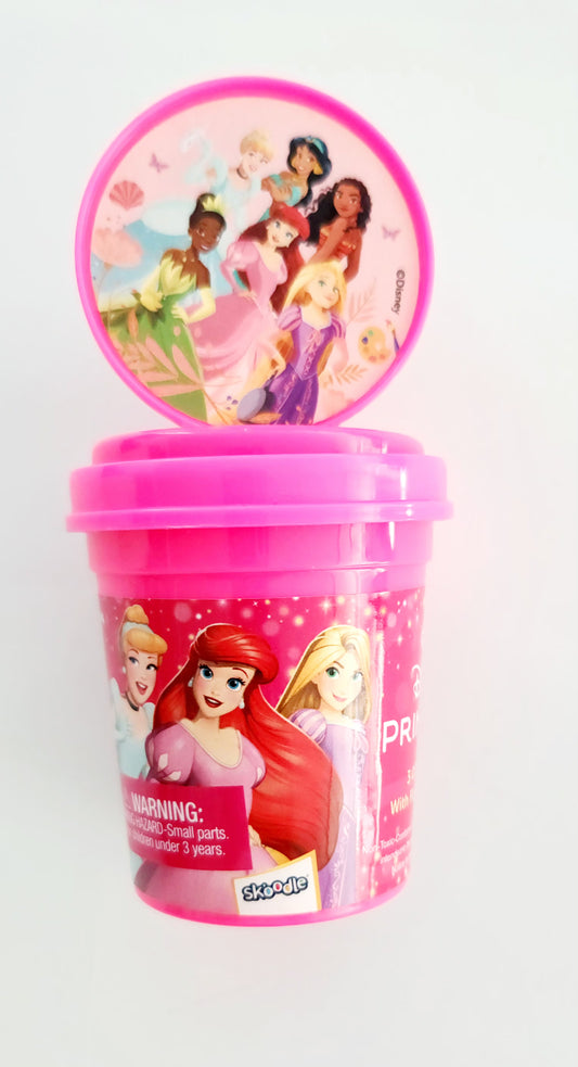 Disney Princess 3Oz Dough With Figure Stamper