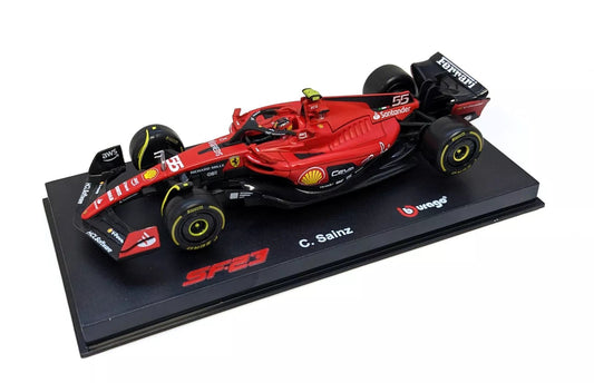 Bburago 18-36835S F1 Ferrari SF-23 #55 Carlos Sainz مع خوذة نموذج مصبوب بمقياس 1:43