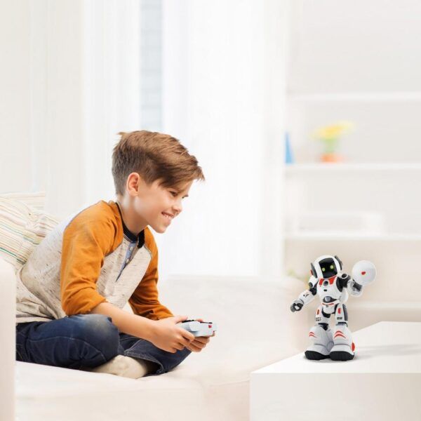 Xtrem Bots - جيمس الجاسوس بوت